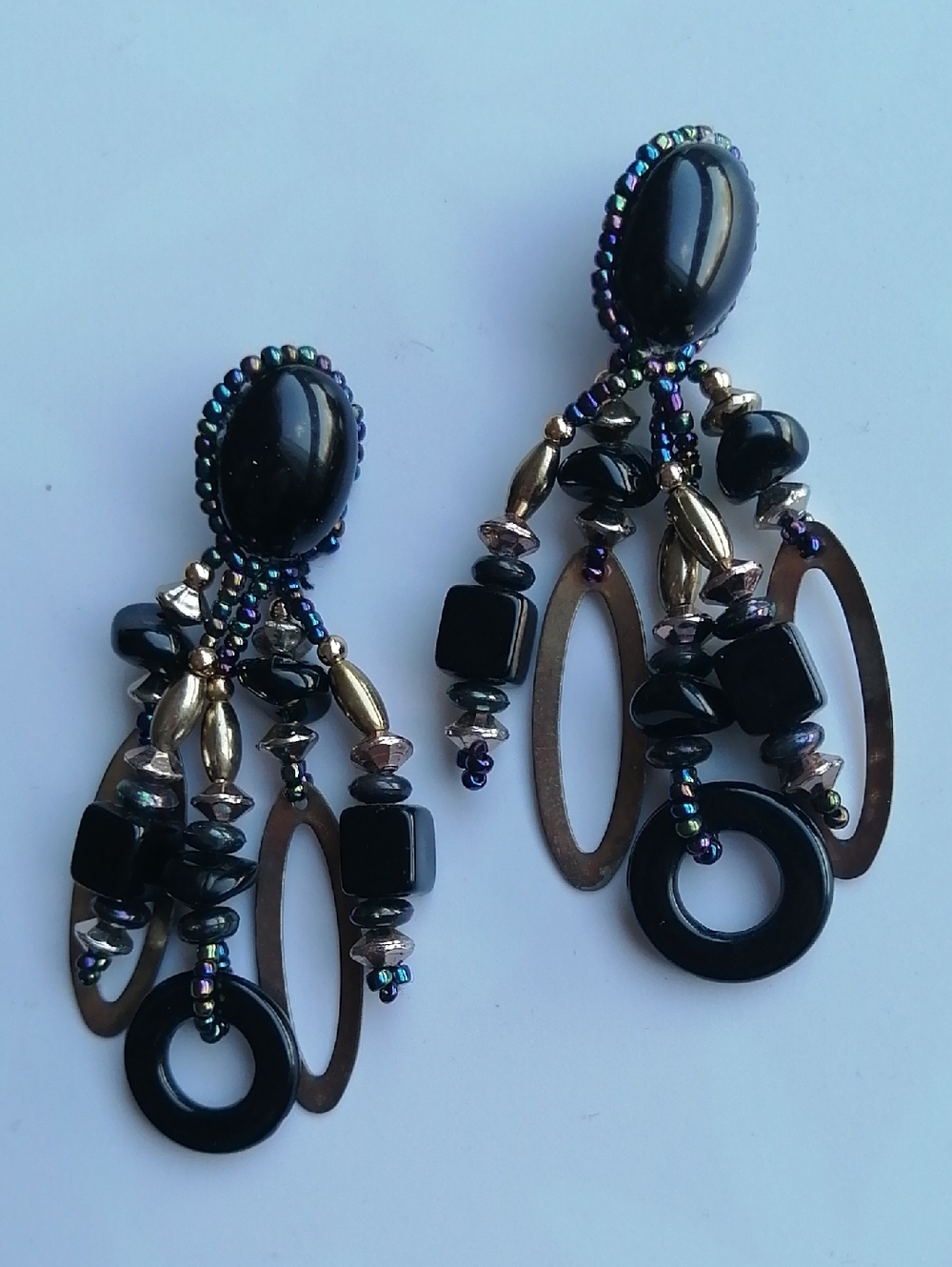Vintage Joan Eagle Chipita Black Blue Multicoloured Beads Dangles Earrings